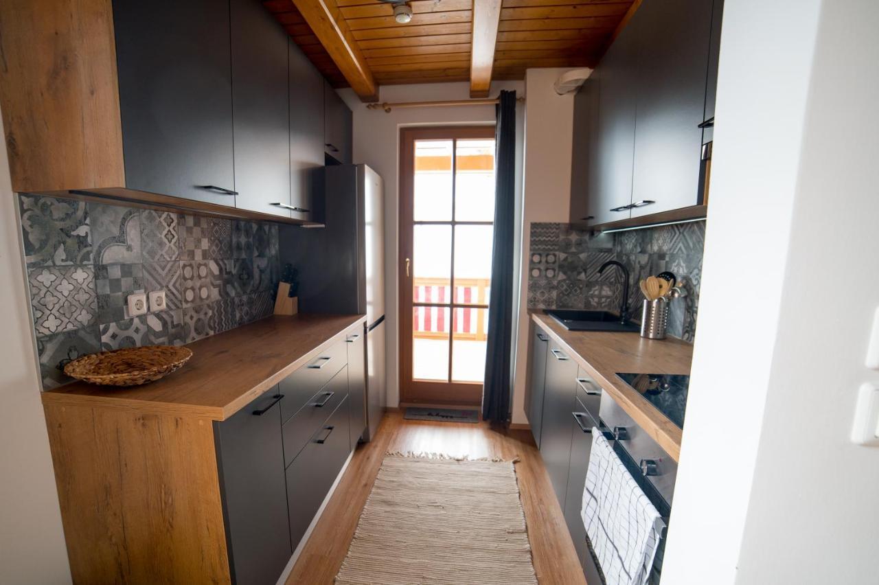 Apartment Bolfenk Pohorje - Forest Nest 호코포호르예 외부 사진